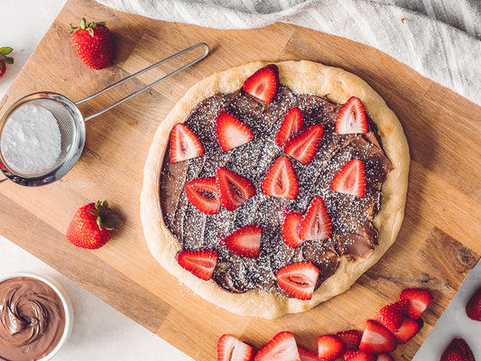 Strawberry Nutella Pizza