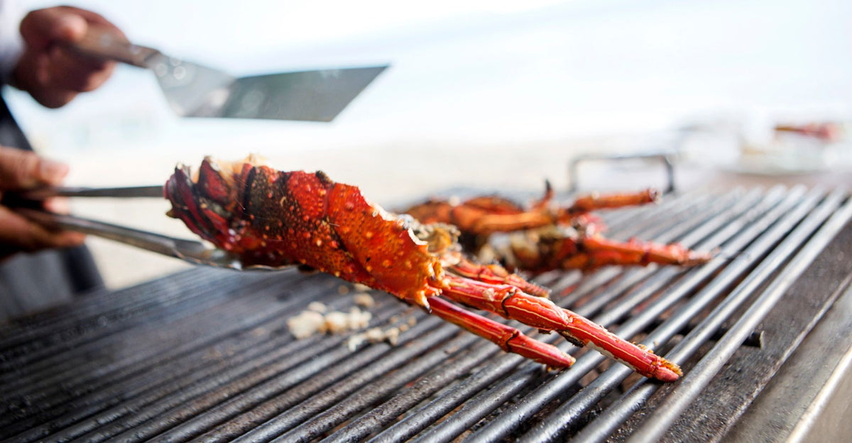 Best Ways to Use Black Truffle Butter With Lobster and Scallops